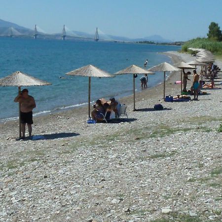 Seaside Residence In Nafpaktos Luaran gambar